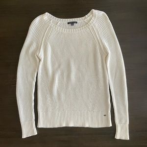 American Eagle Crew Neck Sweater